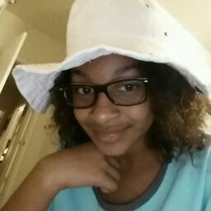 Meet your Posher, Savannah